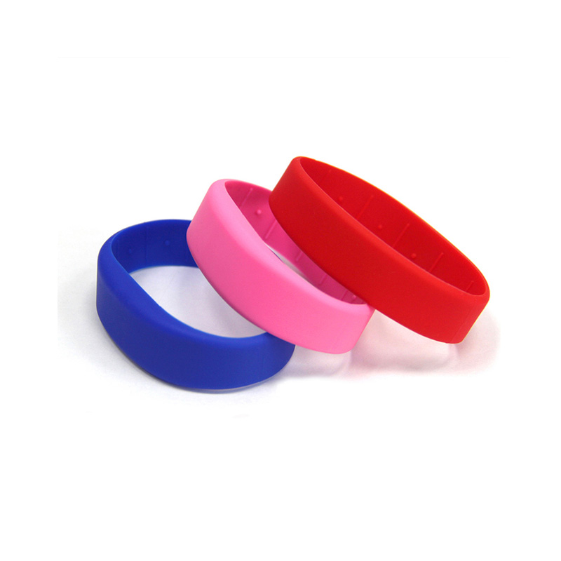 RFID游樂(lè)場(chǎng)硅膠腕帶定制廠家NFC智能硅膠手環(huán)工廠3