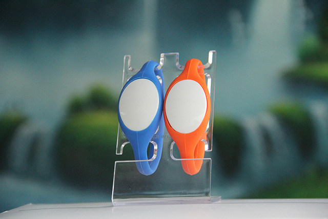 硅膠腕帶廠家:關于硅膠腕帶RFID電子標簽相關的問答 硅膠腕帶廠家:關于硅膠腕帶RFID電子標簽相關的問答