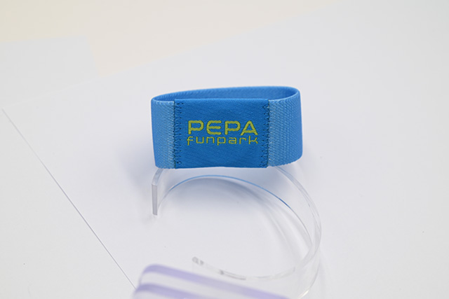 教你如何選擇適合自己的制卡廠家 教你如何選擇適合自己的制卡廠家