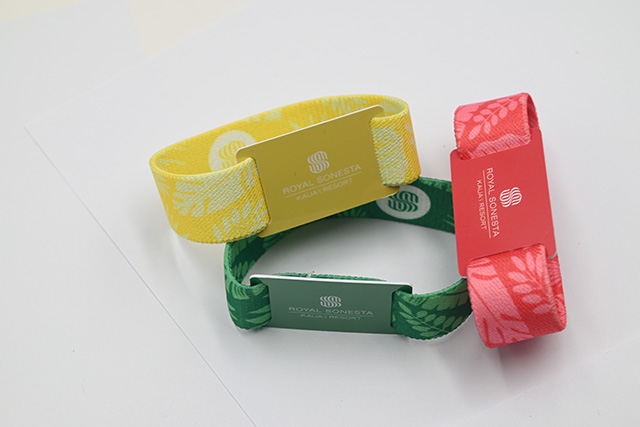 RFID技術的應用范圍非常廣泛，如電子停車收費管理等