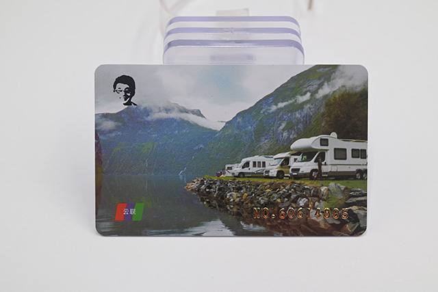 芯片卡與磁條卡之間有什么區(qū)別,這個是我們需要了解的 芯片卡與磁條卡之間有什么區(qū)別,這個是我們需要了解的