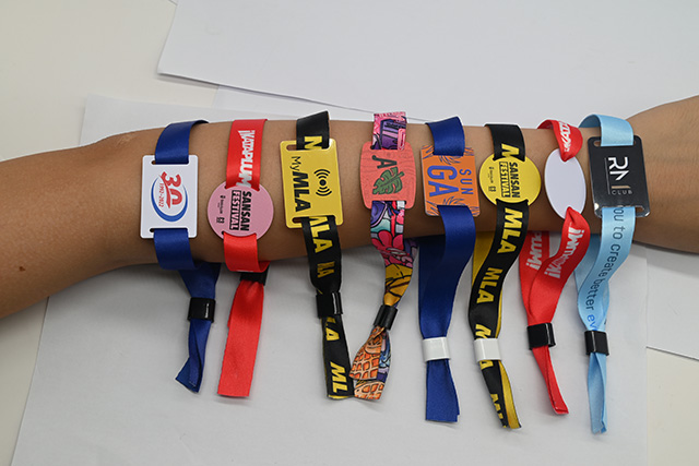 在制作只能卡片的時候都有哪些工藝手法呢 在制作只能卡片的時候都有哪些工藝手法呢